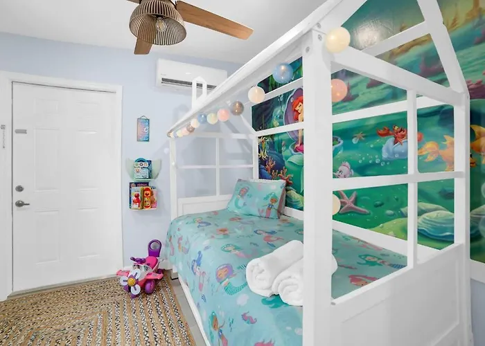 Luxurious House Two Blocks From The Beach. * Clearwater Beach
